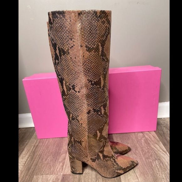 PARIS TEXAS Knee-high Lamé Python-embossed Leather Boots In Bronze $825 - Picture 6 of 8